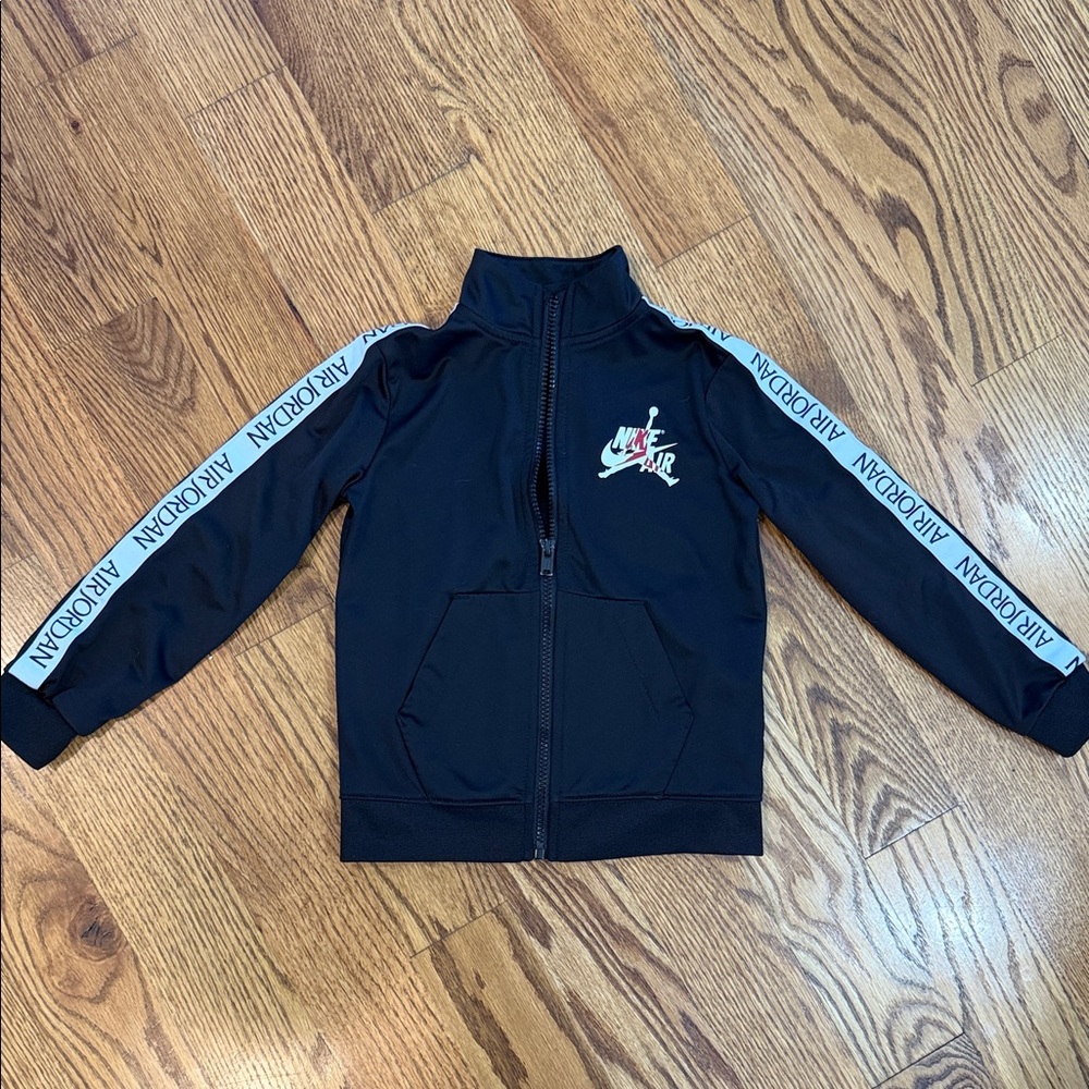 Boy’s Jordan Brand Jacket/Coat. Size 4T. Excellent to Like New Condition.